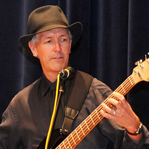 Lee Richardson playing bass at a concert at Temple Emanu-El in San Francisco on April 18, 2013.